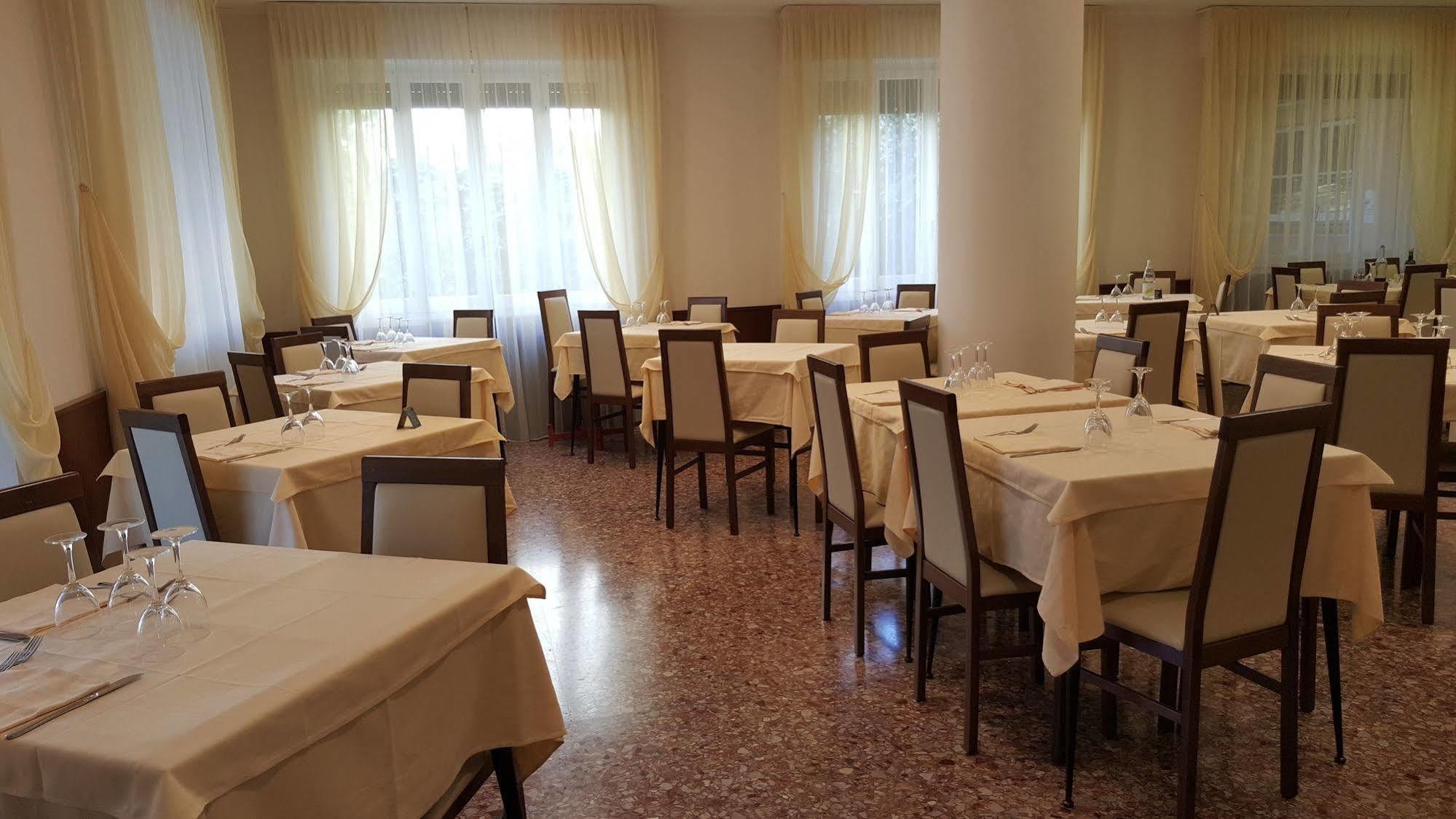 Albergo Adriana Celle Ligure Exterior photo
